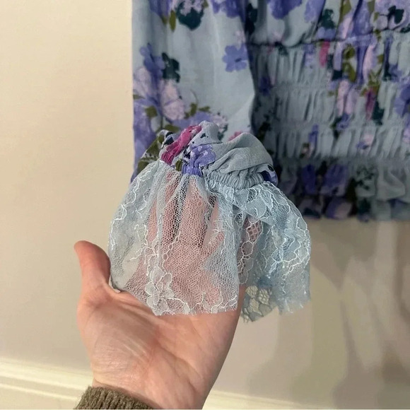 Free People Daphne Blouse Silver Blue Combo Size LG NWT - Picture 8 of 14